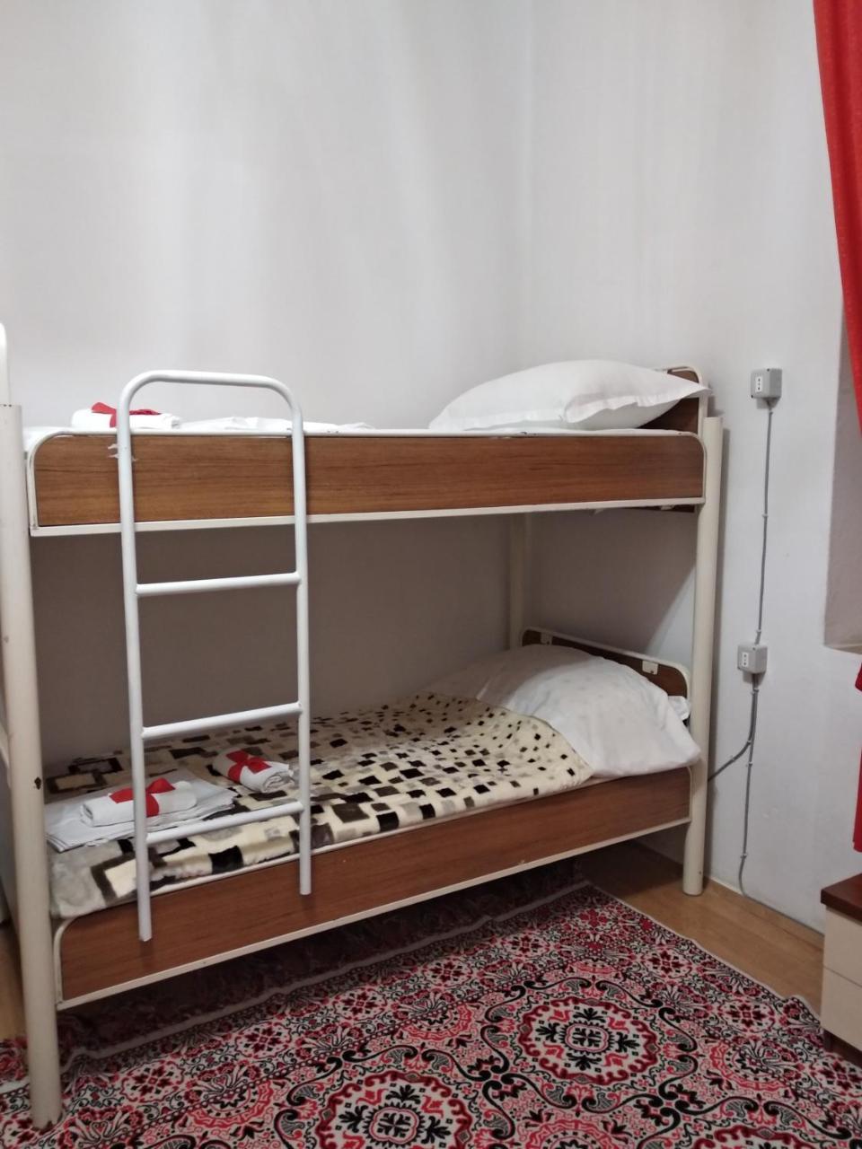My Hostel In Berat Esterno foto